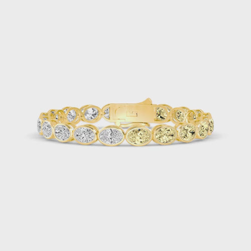 Felicia lab grown diamond bracelet video in yellow gold