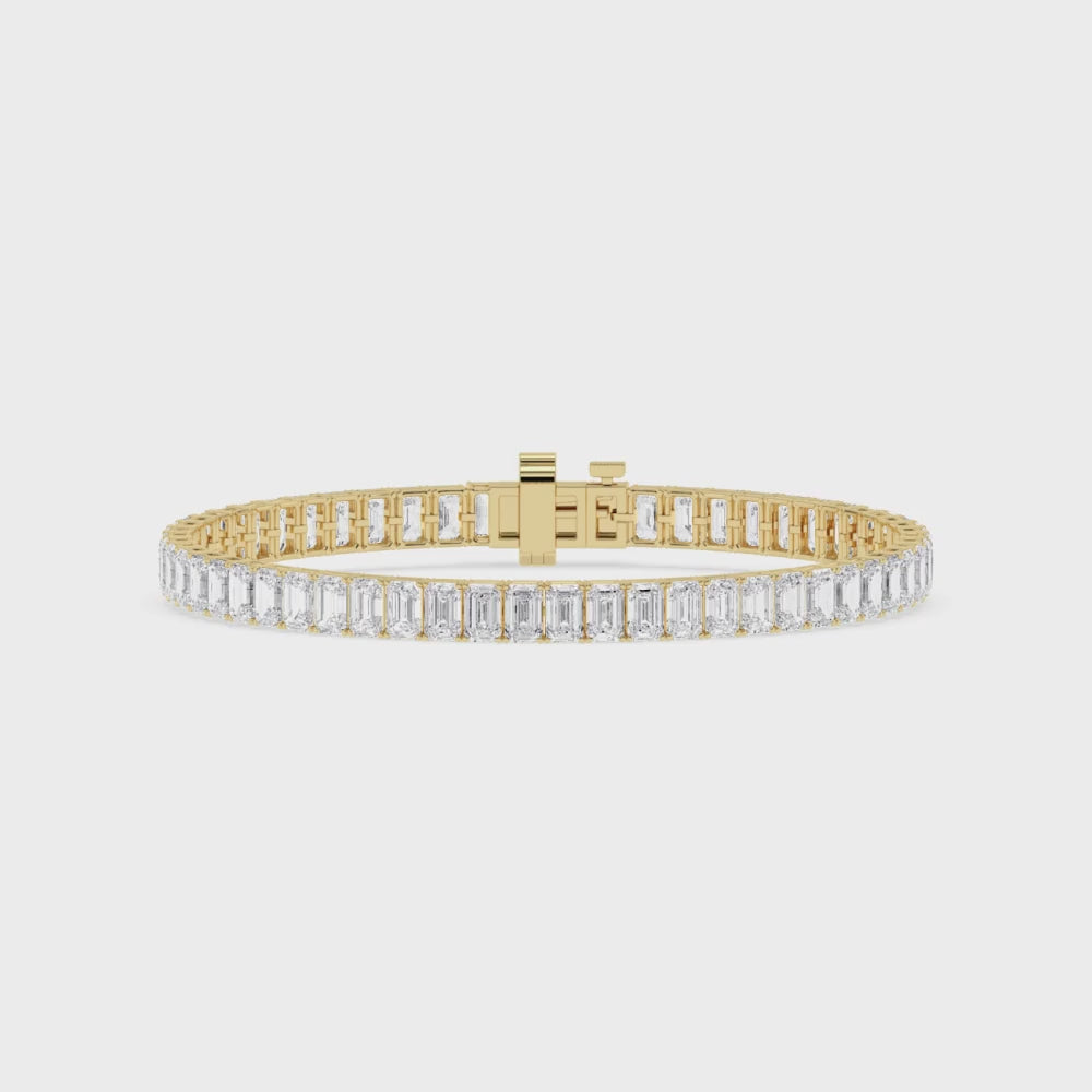 Lara lab grown diamond bracelet video in yellow gold