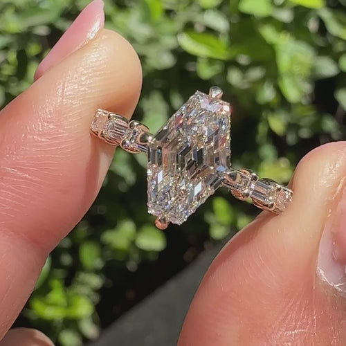 exquisite-leonora-belle-engagement-ring - Nura Lab cropped 980x980 muted