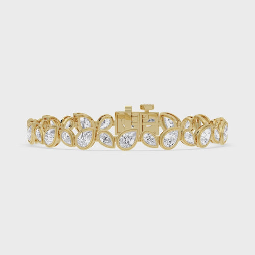 Melina lab grown diamond bracelet video in yellow gold