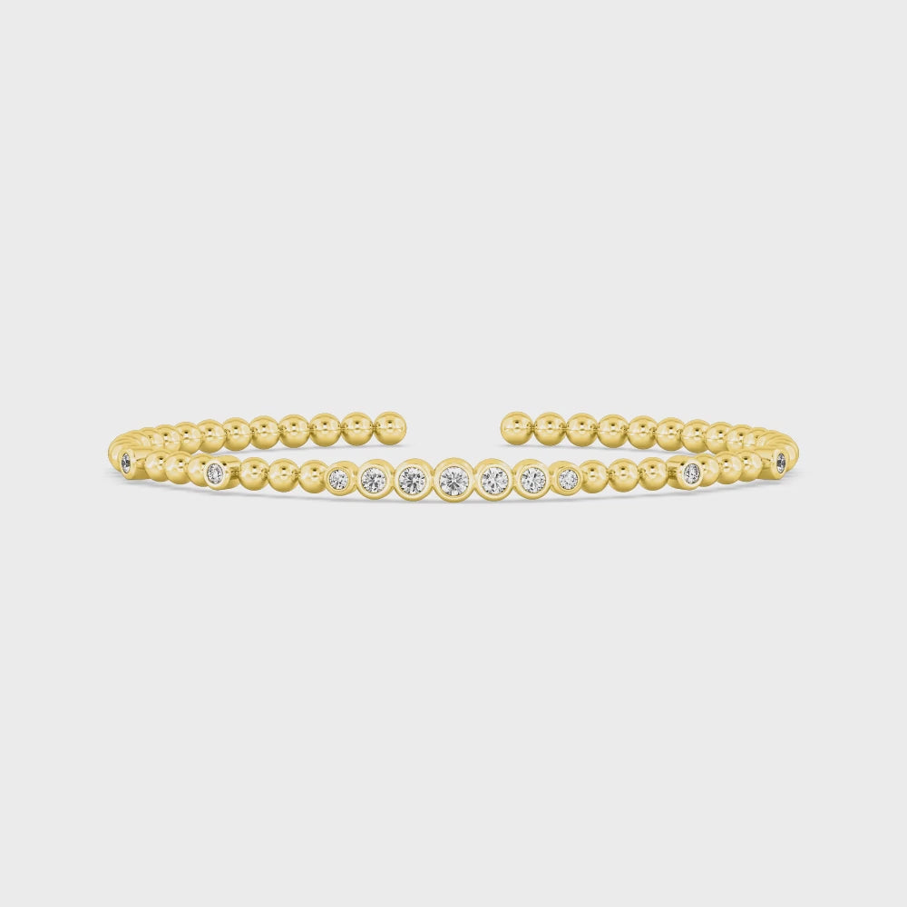 Aitana lab grown diamond bracelet video in yellow gold